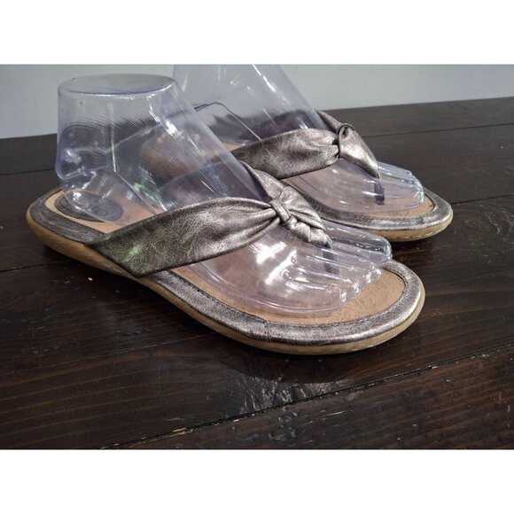 EUC bolo by BOC Silver Thong Sandals/Sz. 9M - Picture 1 of 10